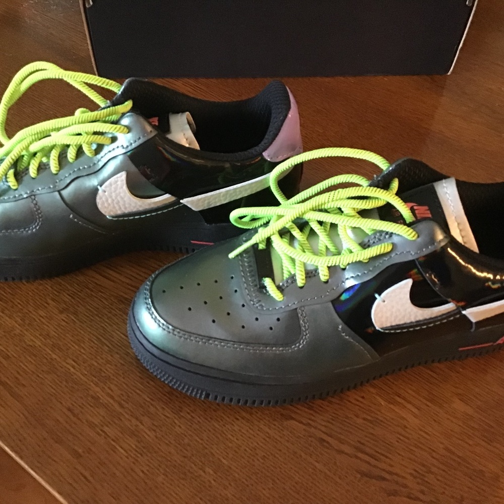 Nike Air Force 07 LX NWOT